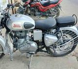 Royal Enfield Classic 22000 Kms 2015 year