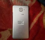 Samsung j7 max 11 month old with bill and box