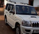 Mahindra Scorpio diesel 100000 Kms 2012 year