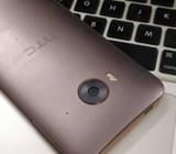 HTC One m9 plus very good condition phone dual