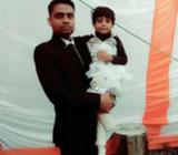 Tailor and salesman shawroom jov chahaye