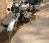 2013 Royal Enfield Classic 32000 Kms