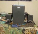 2.1 creative speakers 11 watt rms food condition