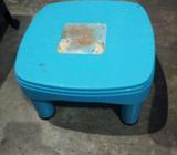 Very good condition table