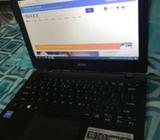 Acer compatible 11 inch (hardly used)