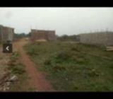 Main road se 500 meeter ki duri pr vell develope