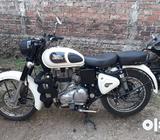 2017 Royal Enfield Classic 37000 Kms